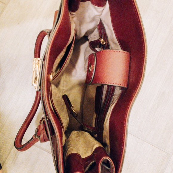 Michael Kora Bag - Picture 6 of 6